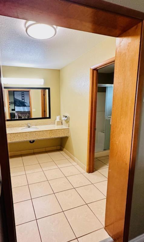Super 8 By Wyndham Crescent City Luaran gambar