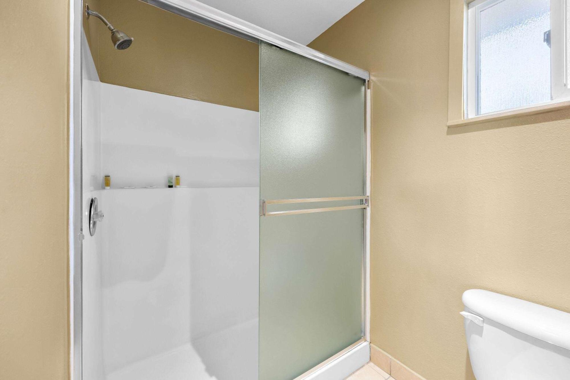 Super 8 By Wyndham Crescent City Luaran gambar